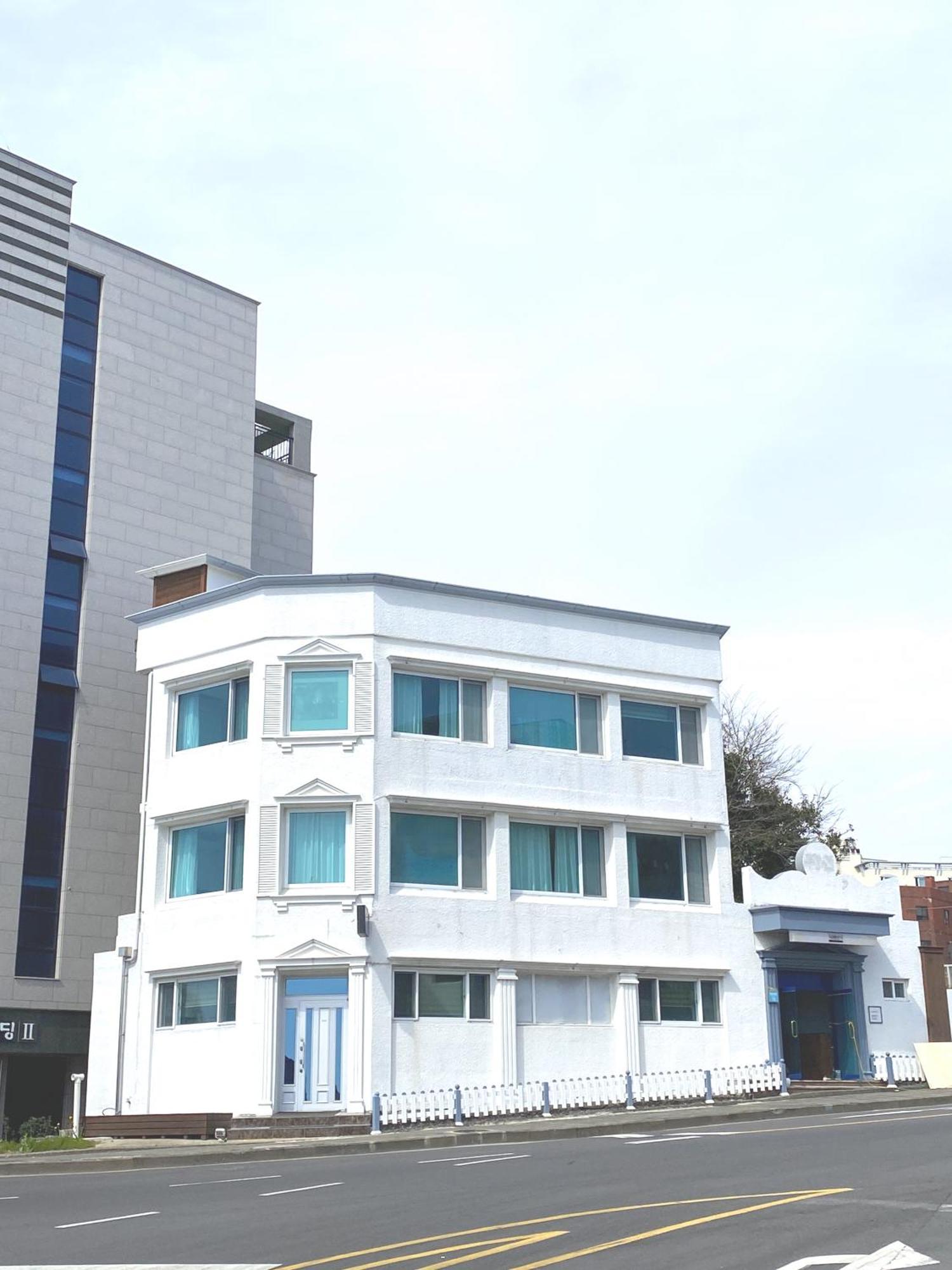 Villa Seogwiporto Exterior foto